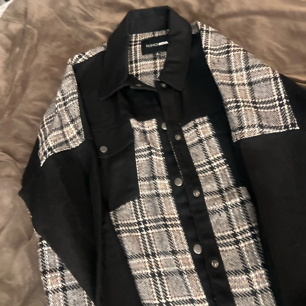 Fashion Nova Black and White Plaid Shirt Jacket